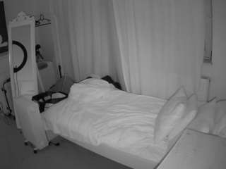 voyeurcam-julmodels-reallife-3, female webcam model,  years old, on live webcam