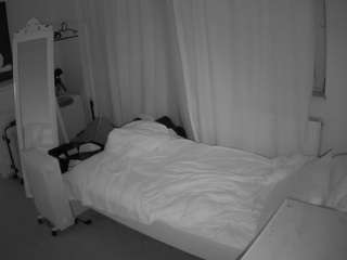 voyeurcam-julmod... Live Webcam on CamSoda