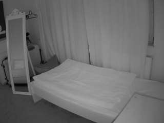 voyeurcam-julmodels-reallife-3