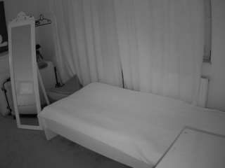 voyeurcam-julmodels-reallife-3 Full nudity live webcam