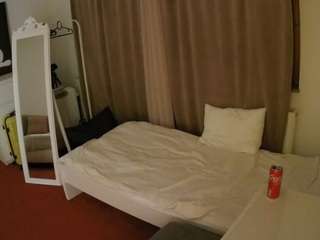 voyeurcam-julmodels-reallife-3