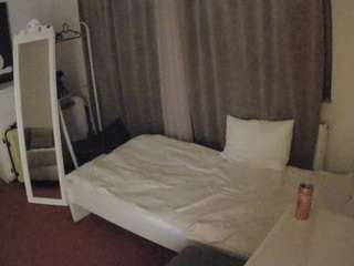 voyeurcam-julmodels-reallife-3 webcam