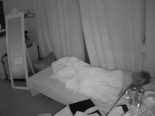 voyeurcam-julmodels-reallife-3 webcam