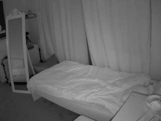 voyeurcam-julmodels-reallife-3 live cam profile