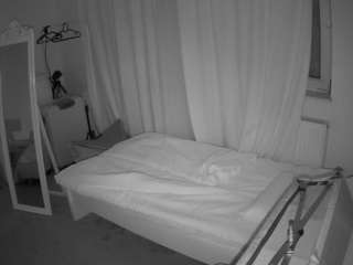 voyeurcam-julmodels-reallife-3 webcam