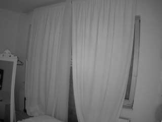 voyeurcam-julmodels-reallife-3