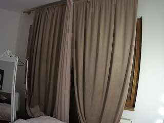 voyeurcam-julmodels-reallife-3