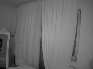 voyeurcam-julmodels-reallife-3