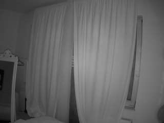 voyeurcam-julmodels-reallife-3