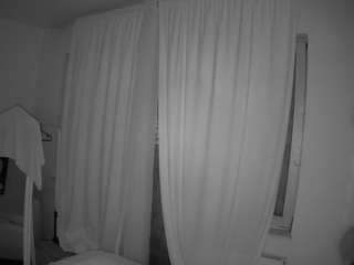 voyeurcam-julmodels-reallife-3