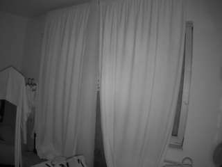 voyeurcam-julmodels-reallife-3's CamSoda show and profile