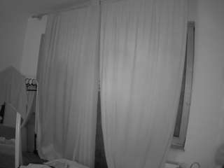 voyeurcam-julmodels-reallife-3