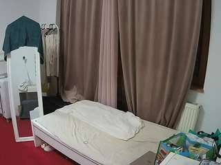 voyeurcam-julmodels-reallife-3