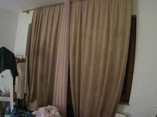 voyeurcam-julmodels-reallife-3