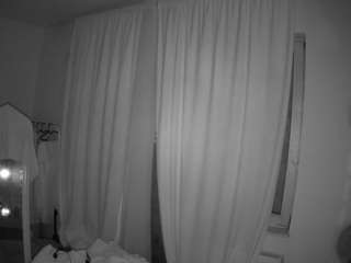 voyeurcam-julmodels-reallife-3 webcam