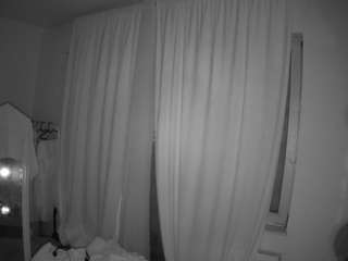 voyeurcam-julmodels-reallife-3