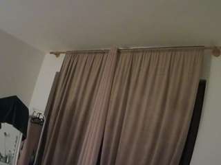 voyeurcam-julmodels-reallife-3