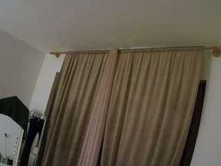 voyeurcam-julmodels-reallife-3