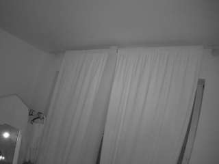 voyeurcam-julmodels-reallife-3