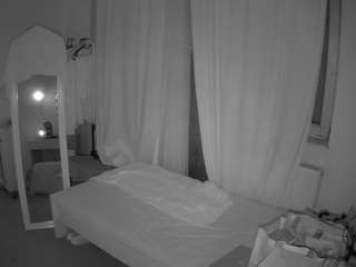 voyeurcam-julmodels-reallife-3