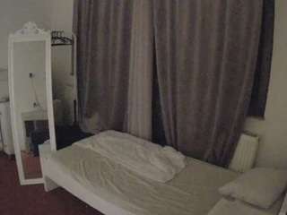 voyeurcam-julmodels-reallife-3
