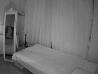 voyeurcam-julmodels-reallife-3