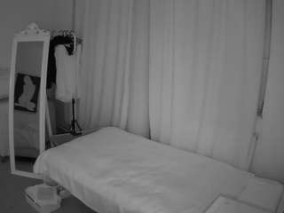 voyeurcam-julmodels-reallife-3