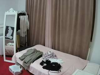voyeurcam-julmodels-reallife-3
