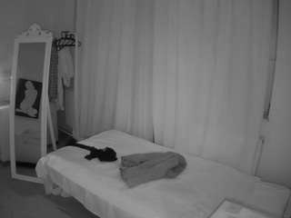 voyeurcam-julmodels-reallife-3