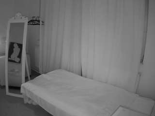 voyeurcam-julmodels-reallife-3
