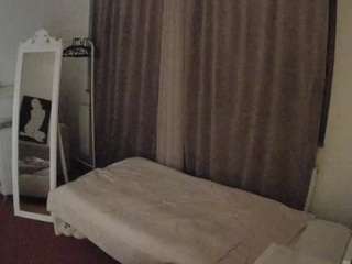 voyeurcam-julmodels-reallife-3