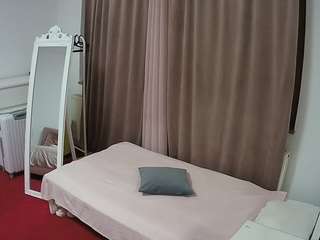 voyeurcam-julmodels-reallife-3
