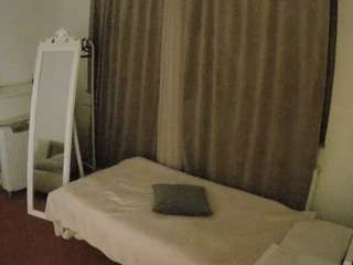 voyeurcam-julmodels-reallife-3