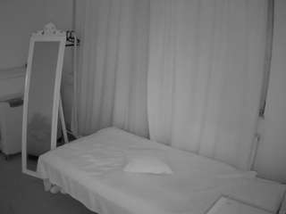voyeurcam-julmodels-reallife-3 webcam