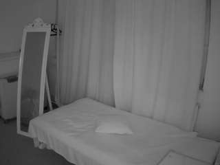 voyeurcam-julmodels-reallife-3