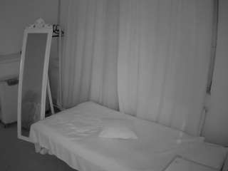 voyeurcam-julmodels-reallife-3