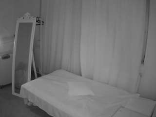 voyeurcam-julmodels-reallife-3