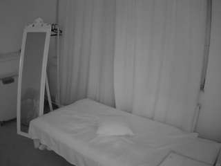 voyeurcam-julmodels-reallife-3