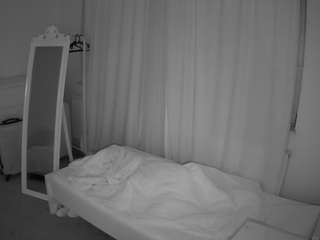 voyeurcam-julmodels-reallife-3