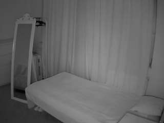 voyeurcam-julmodels-reallife-3