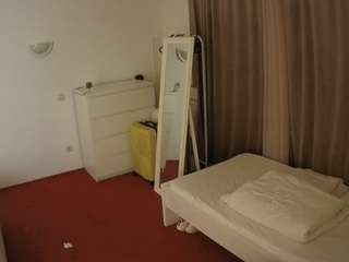 Julmodels Bedroom-E3 live webcam show