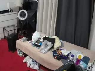 Julmodels Bedroom-E3's Live Sex Cam Show