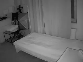 Julmodels Bedroom-E3's Live Sex Cam Show