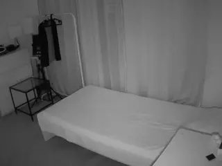 Julmodels Bedroom-E3's Live Sex Cam Show