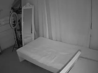 Julmodels Bedroom-E3's Live Sex Cam Show
