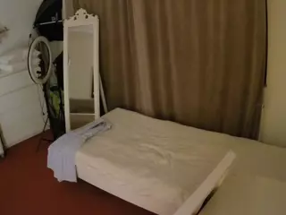 Julmodels Bedroom-E3's Live Sex Cam Show