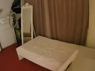 Julmodels Bedroom-E3's Live Sex Cam Show