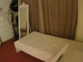 Julmodels Bedroom-E3's Live Sex Cam Show