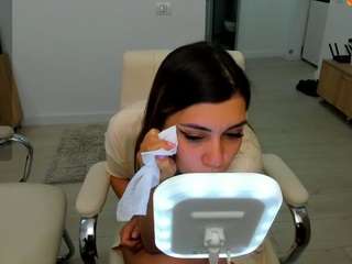 eveeevian Sex Cam Show