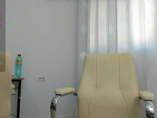 eveeevian live webcam show